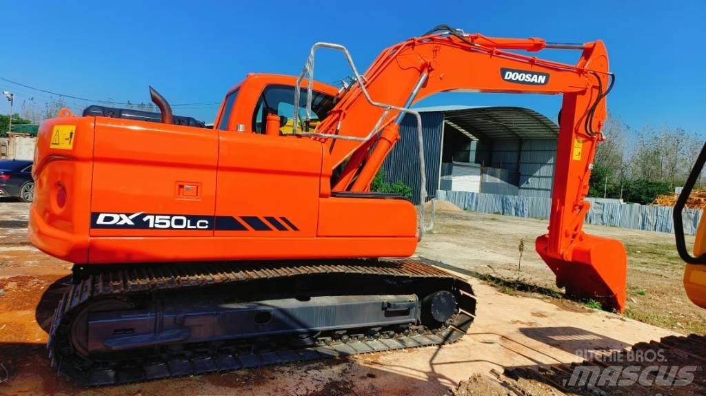 Hitachi ZX 210 Vikšriniai ekskavatoriai