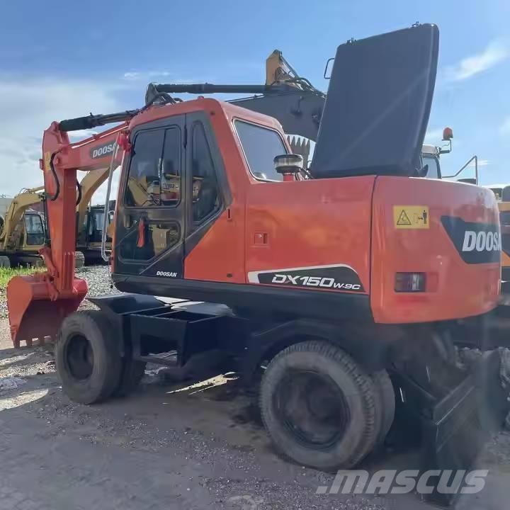 Doosan DX150W Ratiniai ekskavatoriai