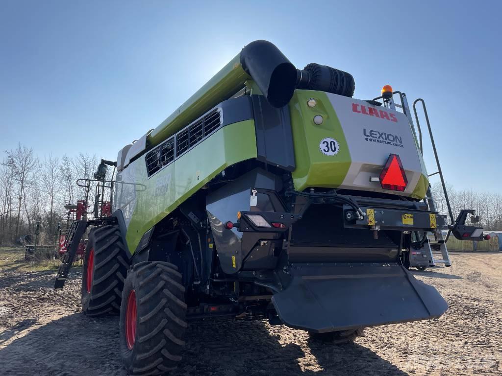 CLAAS Lexion 6800 Derliaus nuėmimo kombainai