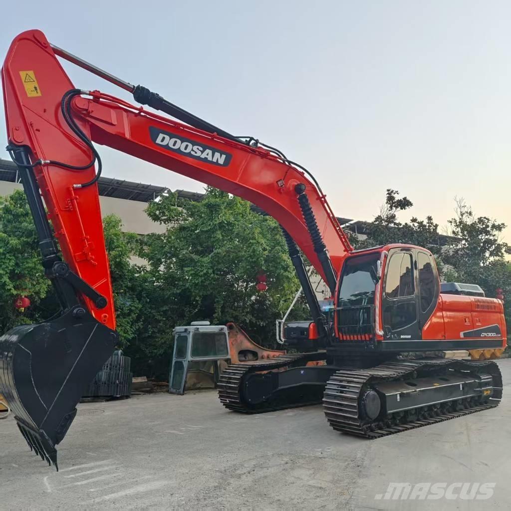 Doosan DX 300 LC Vikšriniai ekskavatoriai