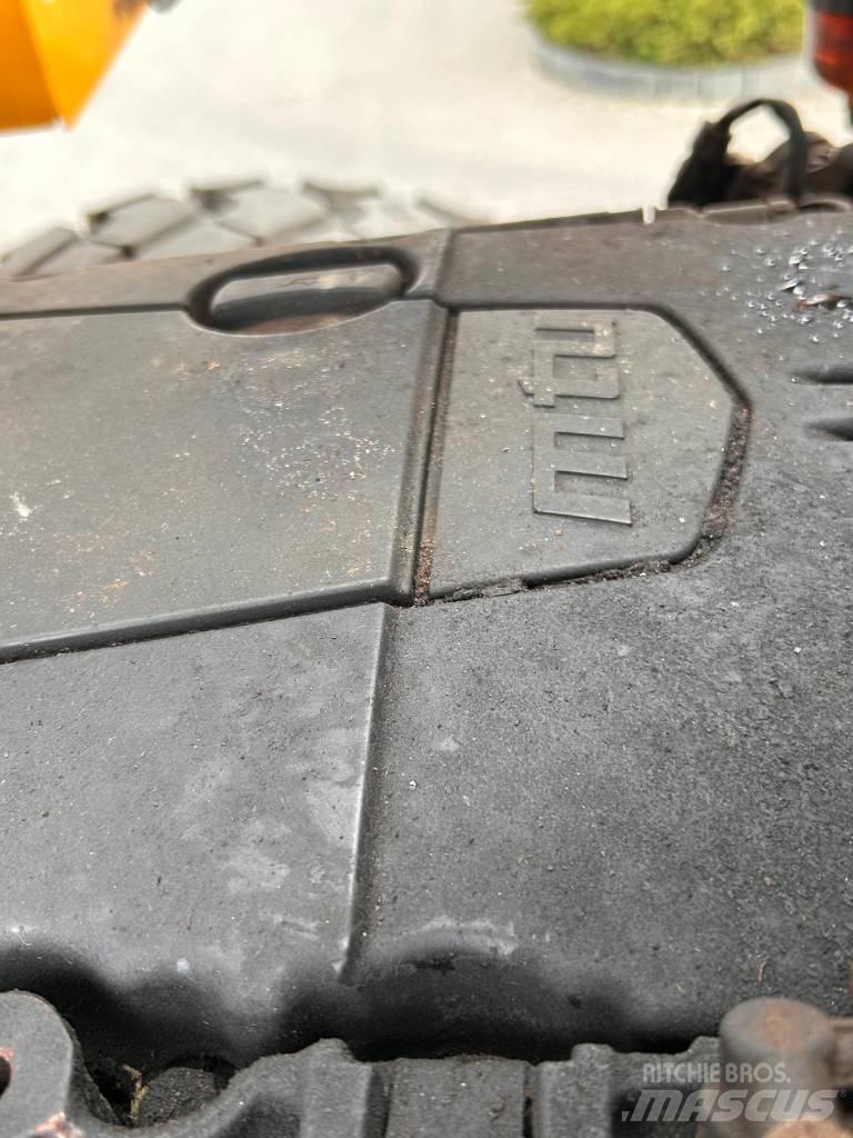 JCB 457 HT T4F Naudoti ratiniai krautuvai
