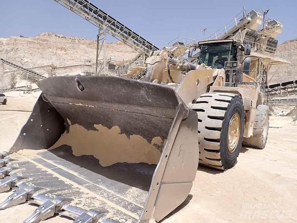 CAT 988K Naudoti ratiniai krautuvai