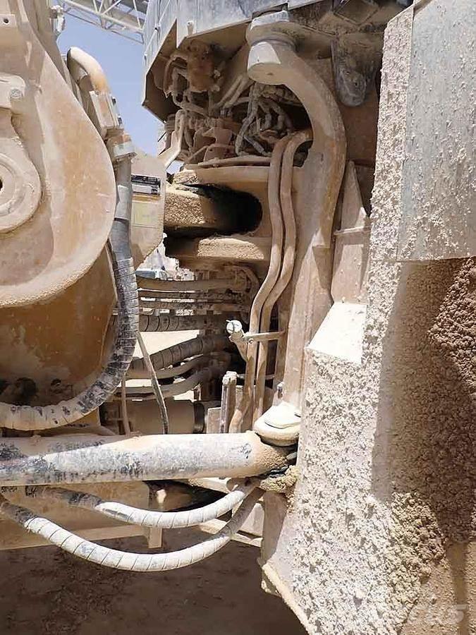 CAT 988K Naudoti ratiniai krautuvai