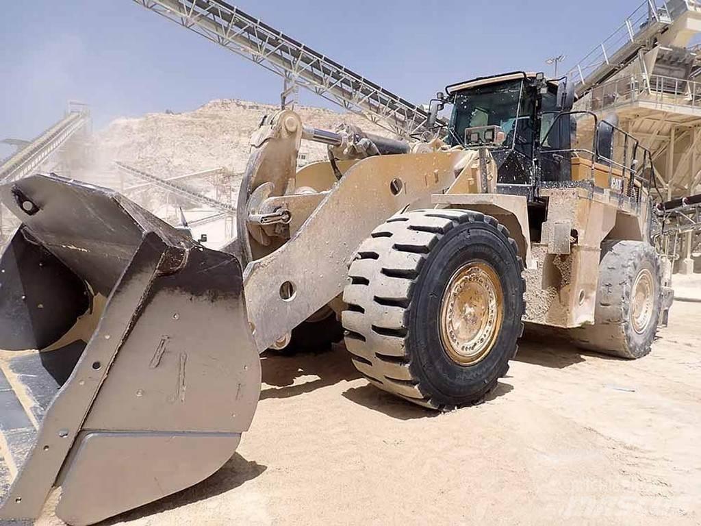 CAT 988K Naudoti ratiniai krautuvai