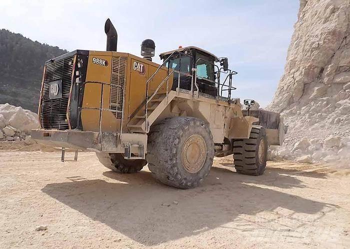 CAT 988K Naudoti ratiniai krautuvai