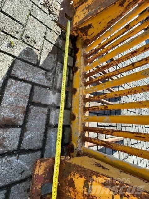 Bobcat Balen Klem Krautuvai su šoniniu pasukimu