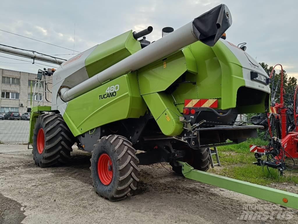 CLAAS Tucano 480 Derliaus nuėmimo kombainai