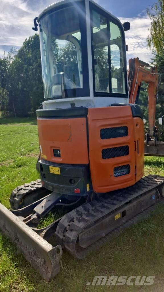 Hitachi ZX 26 Mini ekskavatoriai < 7 t