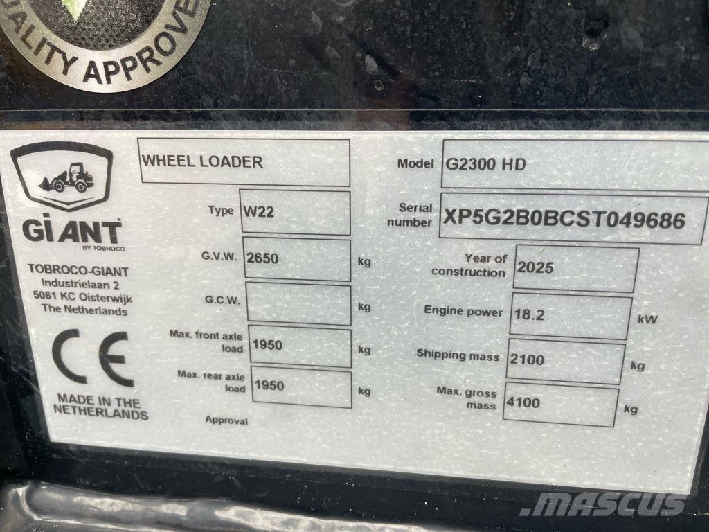 GiANT G2300 HD Lengvieji automobiliai