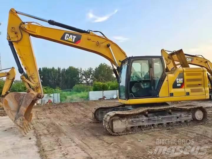 CAT 320 Vikšriniai ekskavatoriai