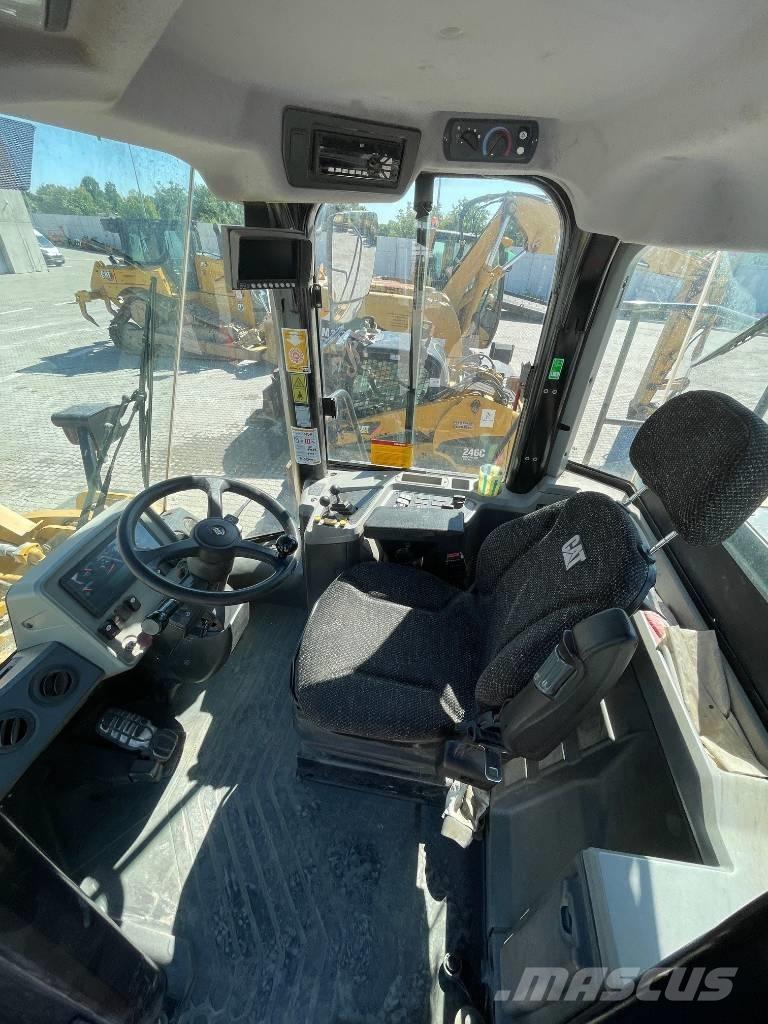 CAT 950 GC Naudoti ratiniai krautuvai