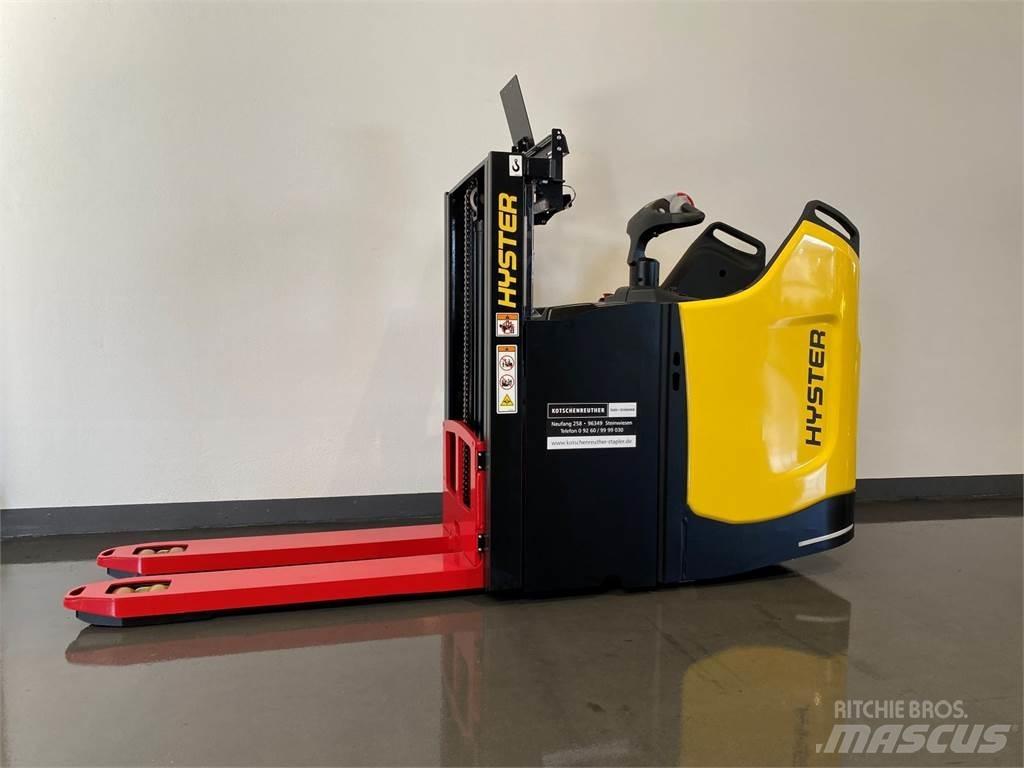 Hyster S2.0SD Rankiniai vėžimėliai
