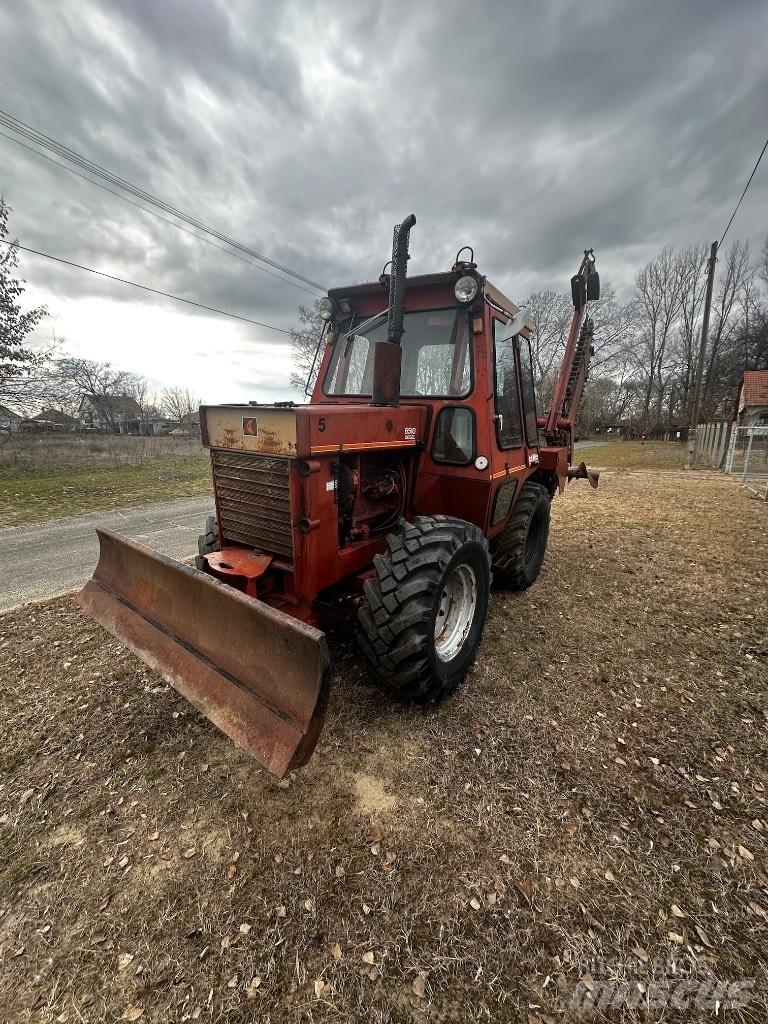 Ditch Witch 6510 Tranšėjų ekskavatoriai