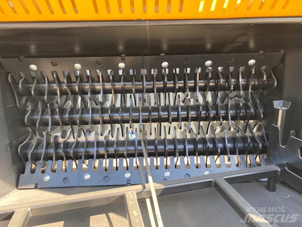 MB Crusher HDS323 Atrinkimo kaušai