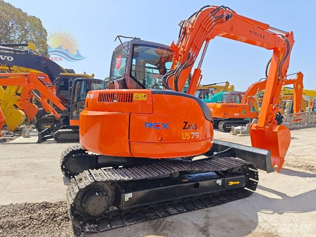 Hitachi ZX 75 Vikšriniai ekskavatoriai