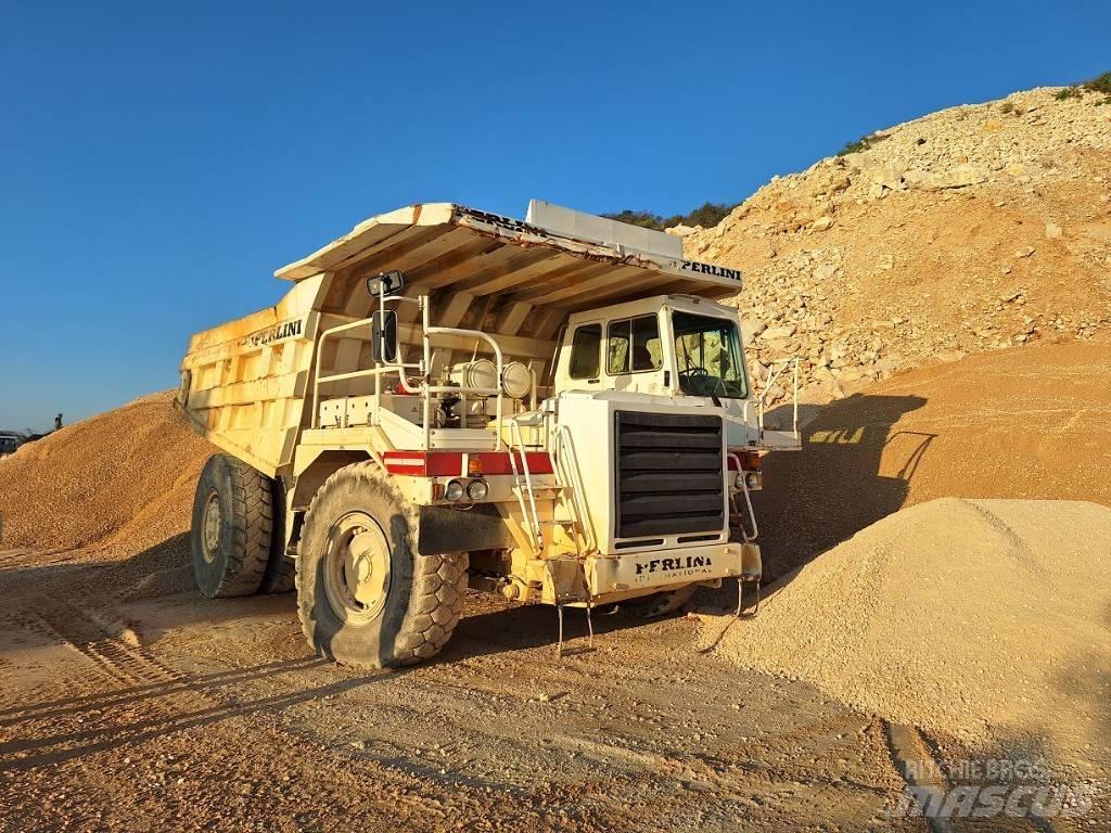 Perlini DP-605 Atliekų išvežimo technika