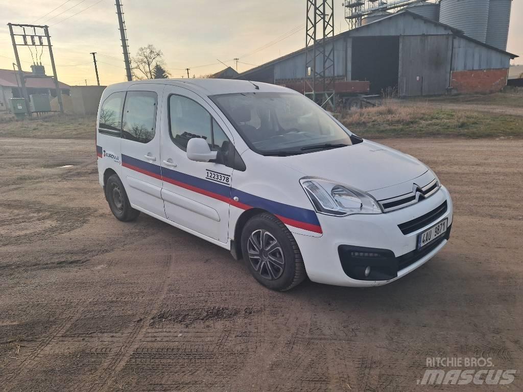 Citroën Berlingo Lengvieji automobiliai