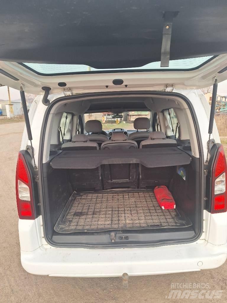 Citroën Berlingo Lengvieji automobiliai