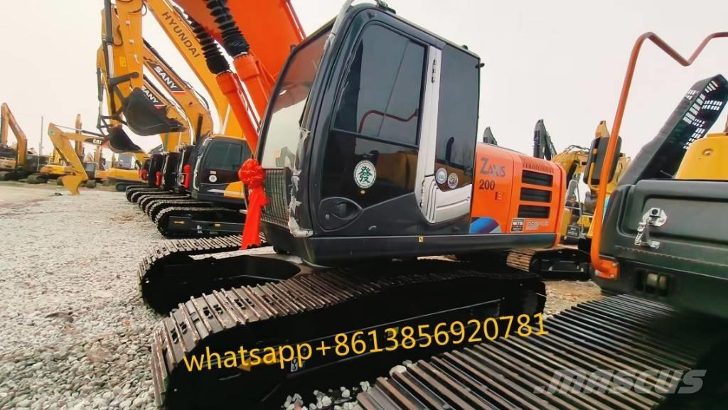 Hitachi ZX 200 Vikšriniai ekskavatoriai