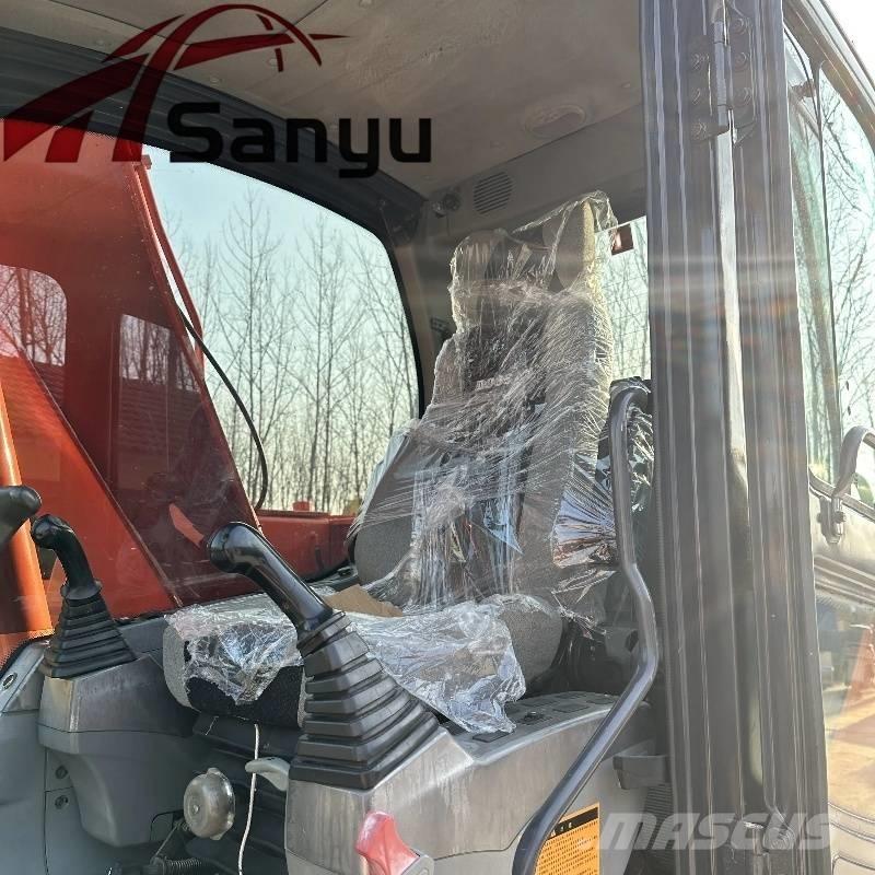 Doosan DX 140 Vidutinės galios ekskavatoriai 7-12 t