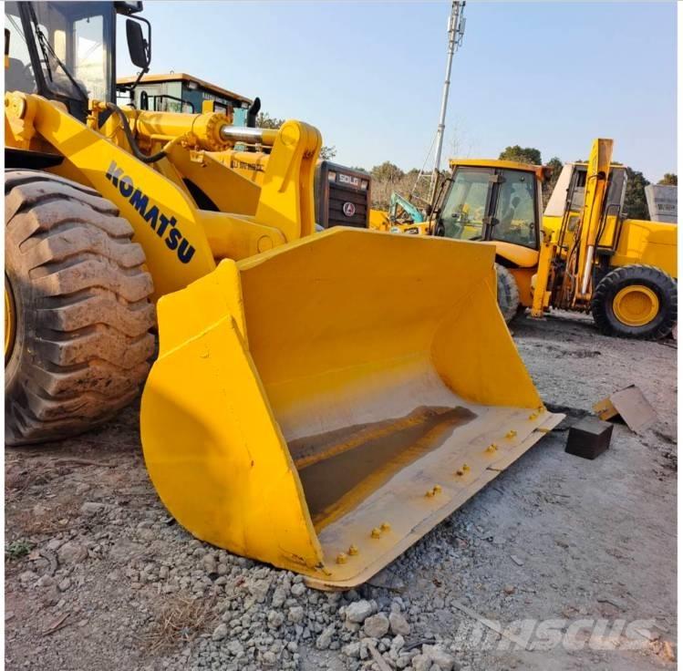 Komatsu WA 470 Naudoti ratiniai krautuvai