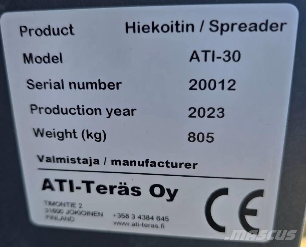ATI 30 Smėlio ir druskos barstytuvai