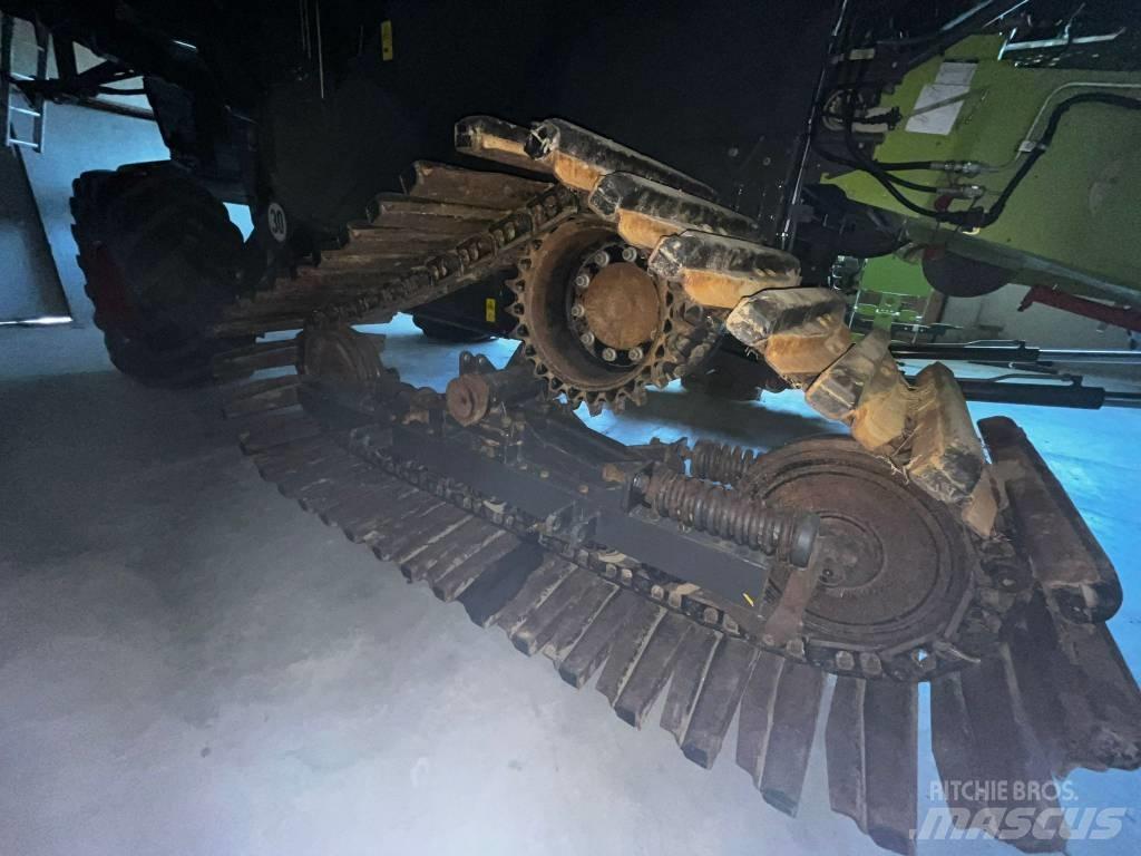 CLAAS LEXION 750 ACR Derliaus nuėmimo kombainai