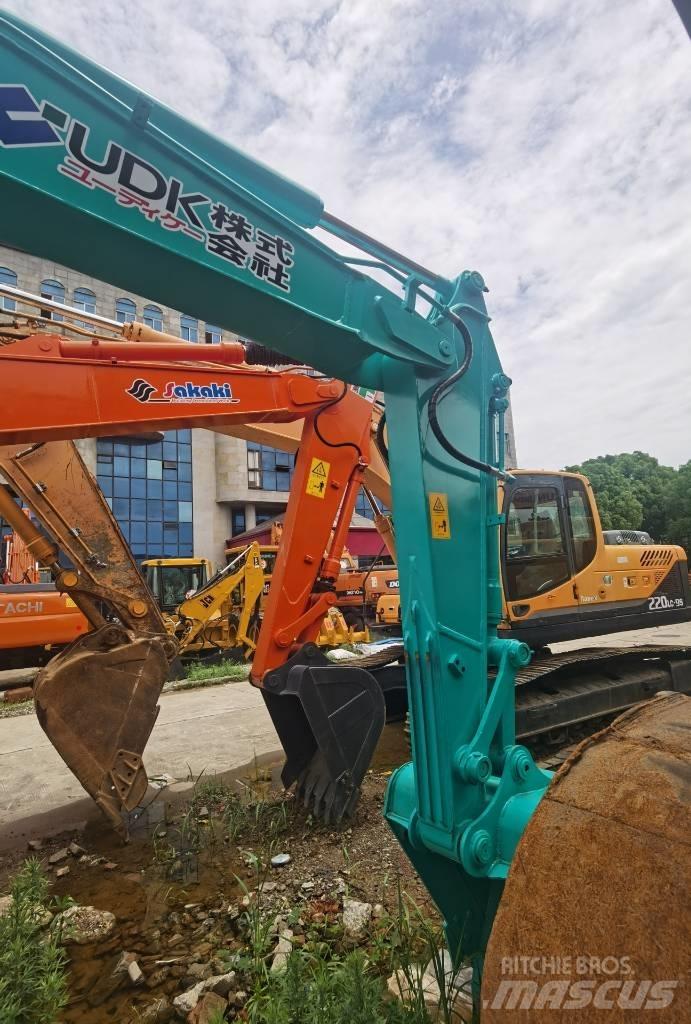 Kobelco SK 75 Vidutinės galios ekskavatoriai 7-12 t