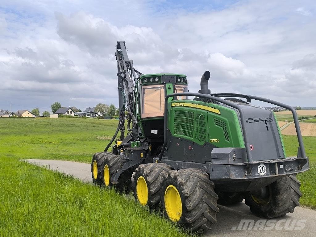 John Deere 1270G 8WD Miško technika (Harvesteriai)