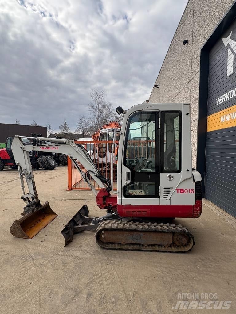 Takeuchi TB016 Mini ekskavatoriai < 7 t