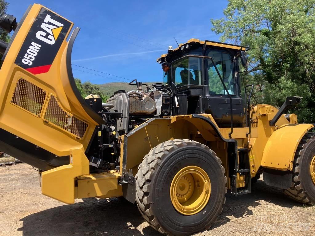 CAT 950 M Naudoti ratiniai krautuvai