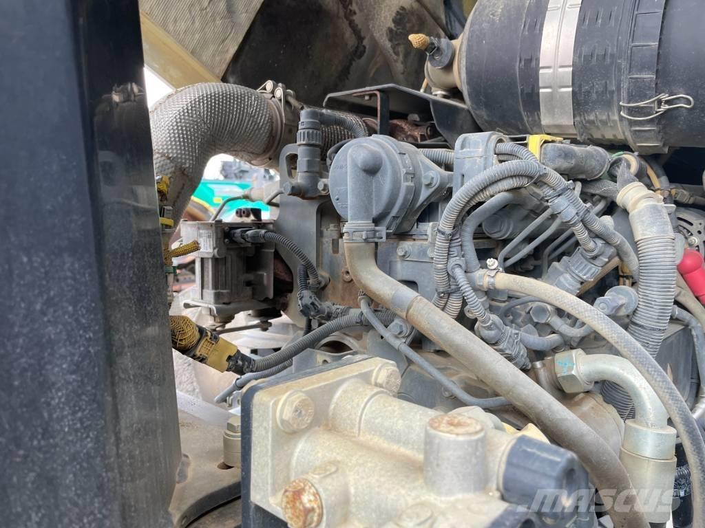 Bomag BW 216 DH-4 Vieno būgno volai