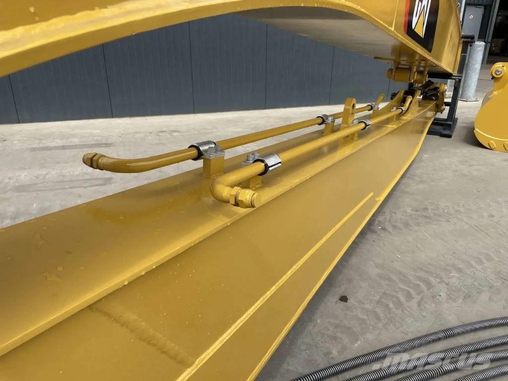 CAT 323E 15m Set Tranšėjų kasimo technika