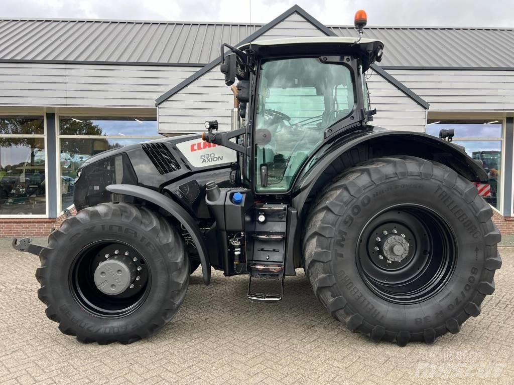 CLAAS Axion 830 Traktoriai