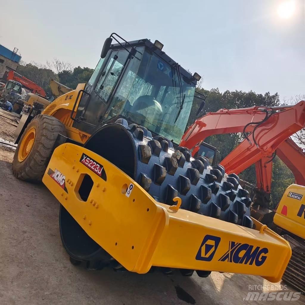 XCMG XS 223 J Vieno būgno volai