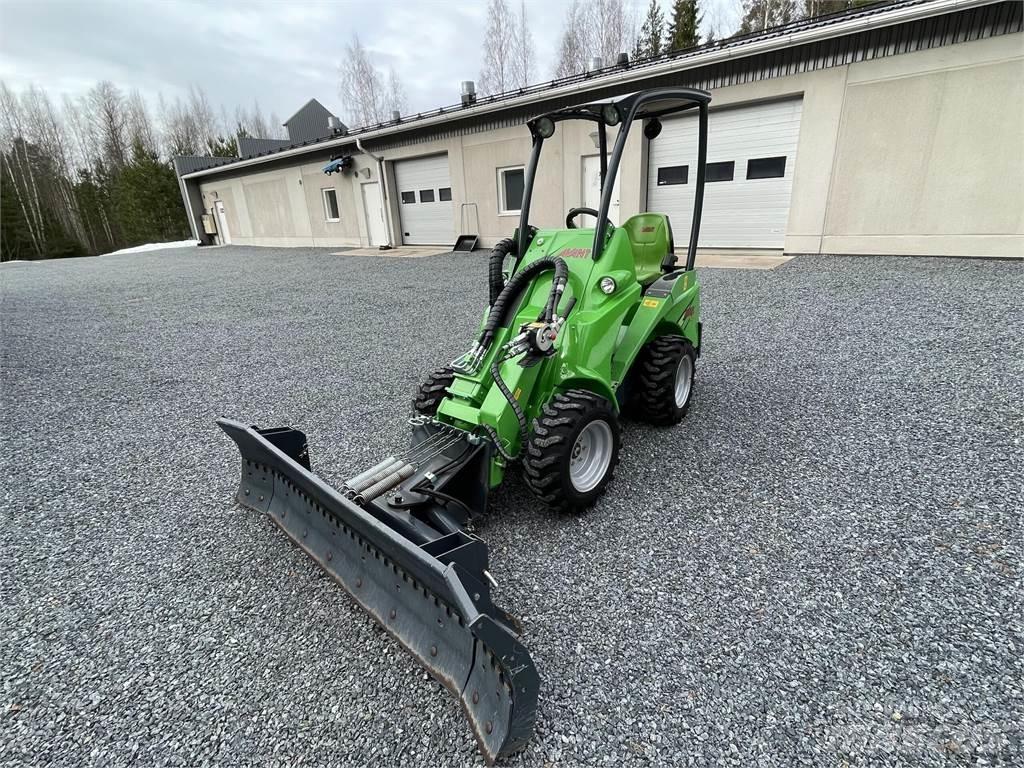 Avant 420 Mini krautuvai