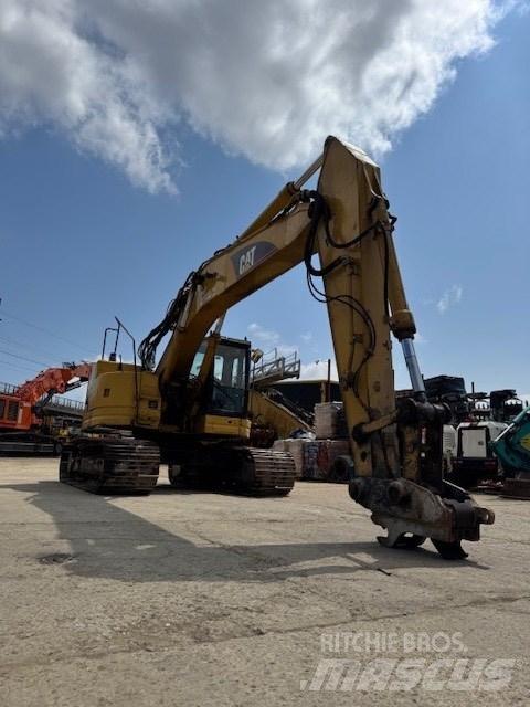 CAT 321 C LCR Vikšriniai ekskavatoriai
