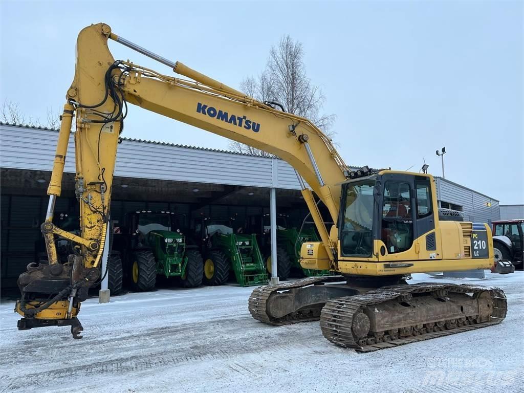 Komatsu PC210LC-8 Vikšriniai ekskavatoriai
