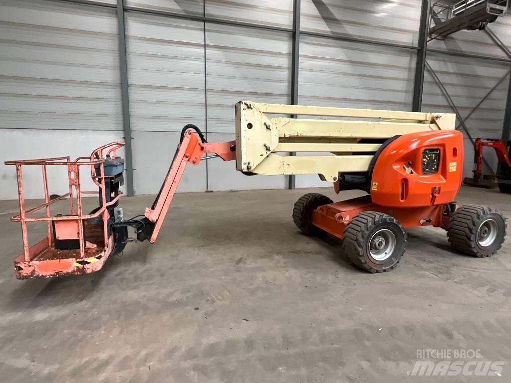 JLG 450 AJ Alkūniniai keltuvai