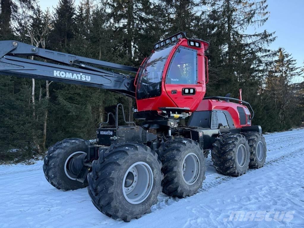 Komatsu 931 XC Miško technika (Harvesteriai)