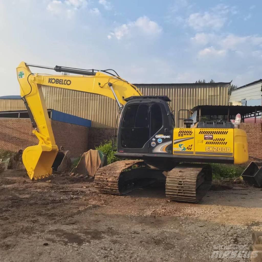 Kobelco SK 200 D Vikšriniai ekskavatoriai