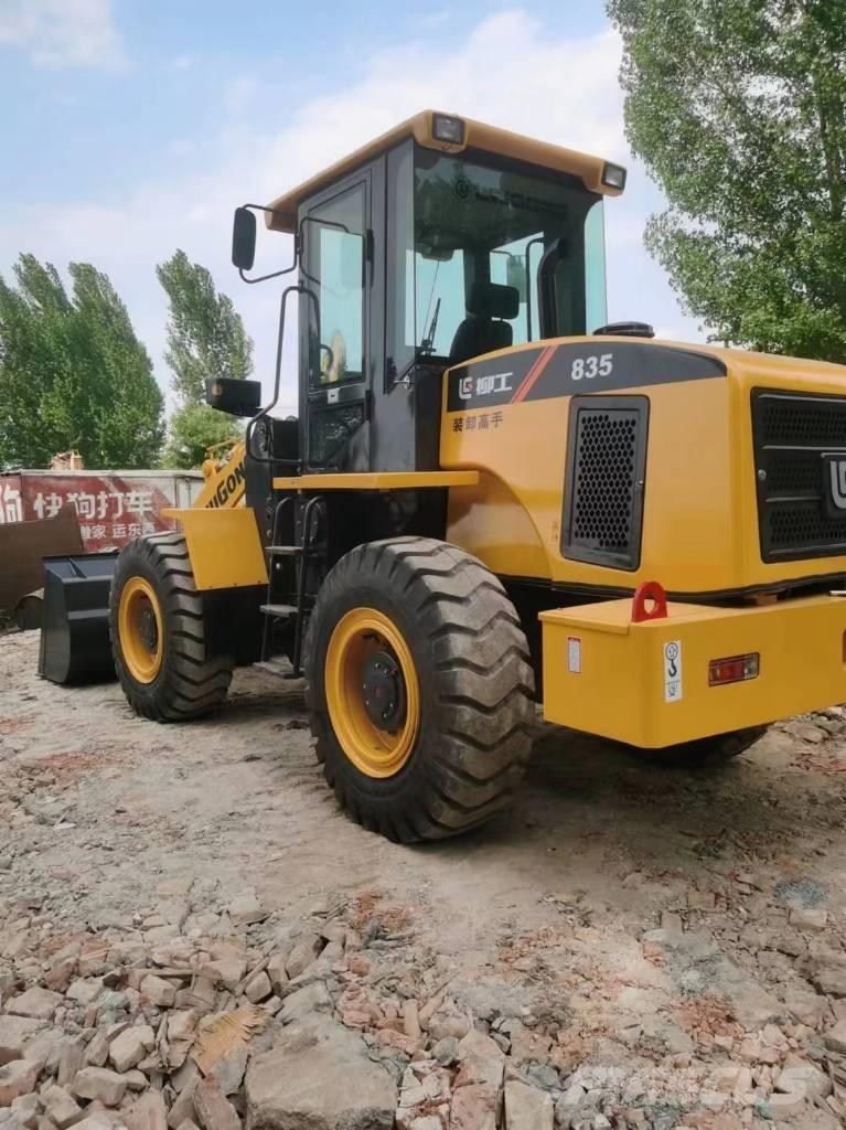 LiuGong 835 H Naudoti ratiniai krautuvai