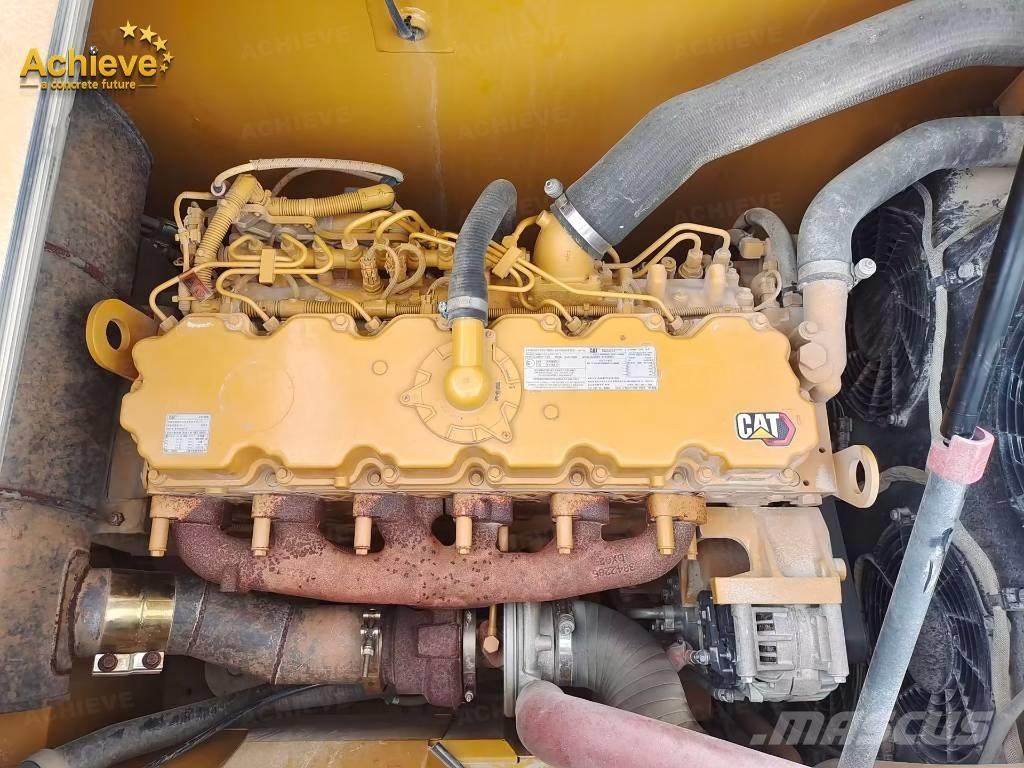 CAT 323 gc Vikšriniai ekskavatoriai