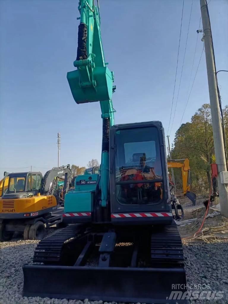 Kobelco SK 75 Vidutinės galios ekskavatoriai 7-12 t