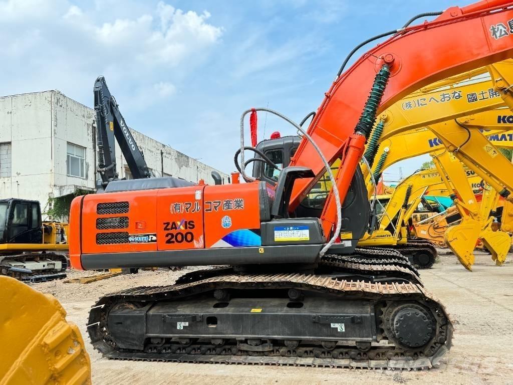 Hitachi ZX 200 Vikšriniai ekskavatoriai