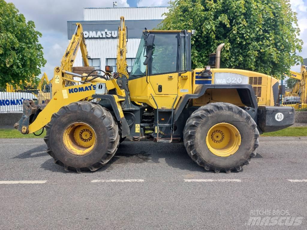 Komatsu WA320-5 Naudoti ratiniai krautuvai