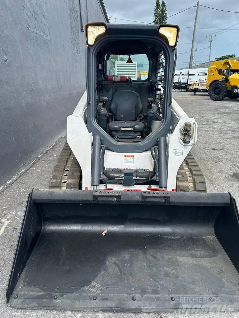Bobcat T 550 Krautuvai su šoniniu pasukimu