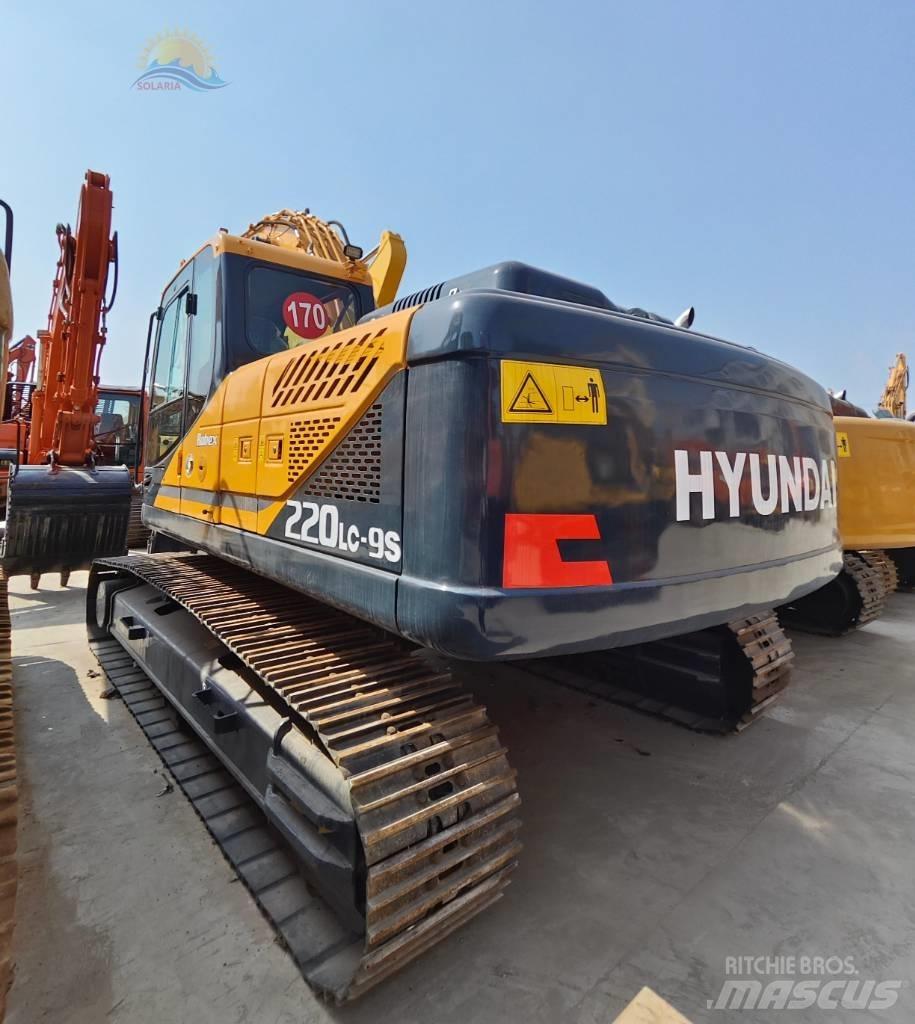 Hyundai R220LC-9S Vikšriniai ekskavatoriai