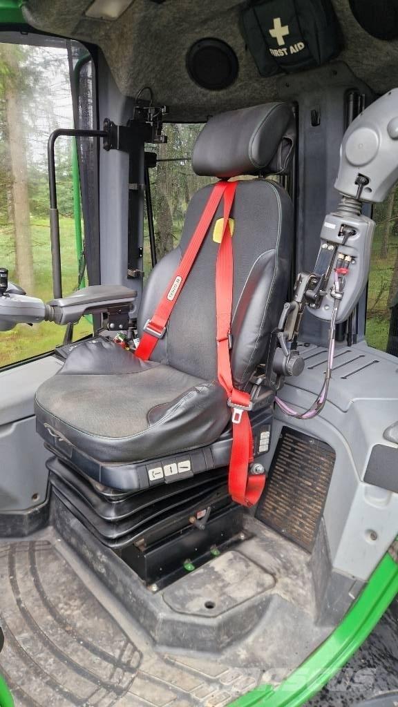 John Deere 1270 G Miško technika (Harvesteriai)