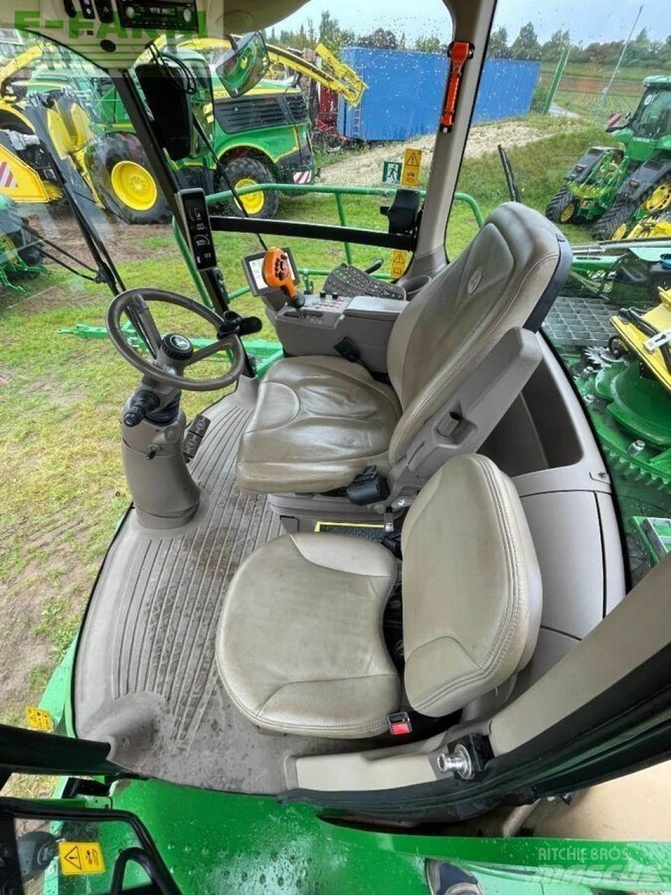 John Deere 8600 Pašarų ruošimo technika